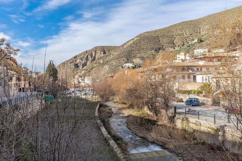 Bonito Apartamento En Monachil Pueblo 0*,